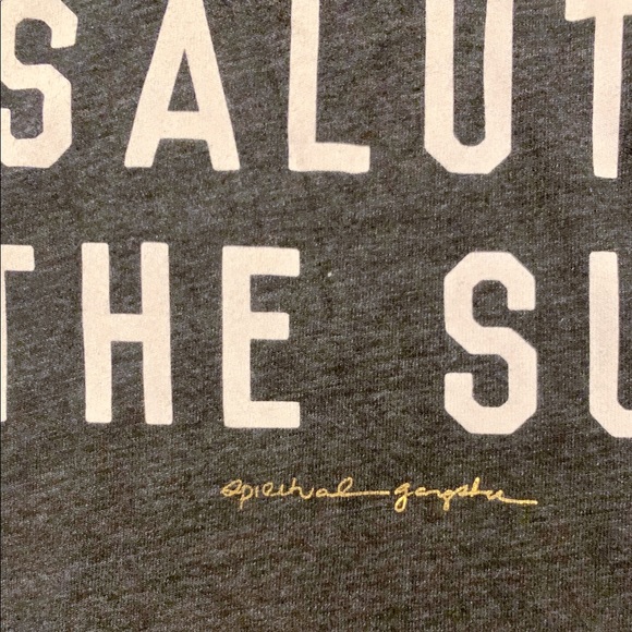 Spiritual Gangster “Salute The Sun” crop hoodie - Picture 4 of 4
